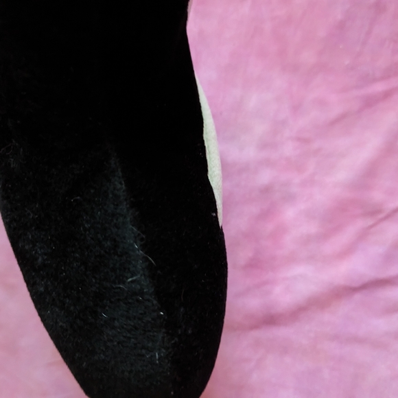 playboy heart pillow - Picture 4 of 4